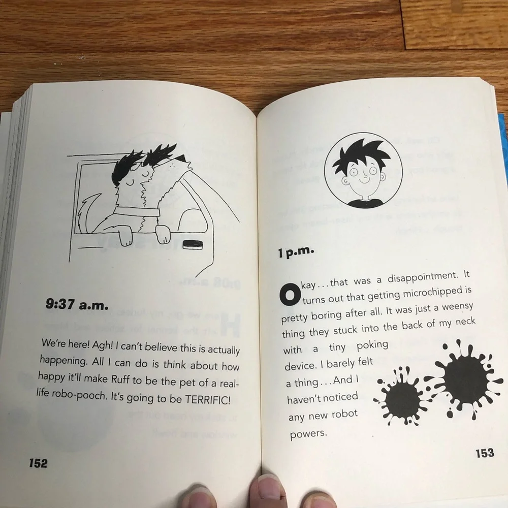 Book bundle two books Bad Kitty and Dog Diaries - Picture 7 of 10